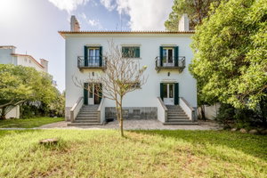 4+2 bedroom villa sea view in Estoril, Cascais