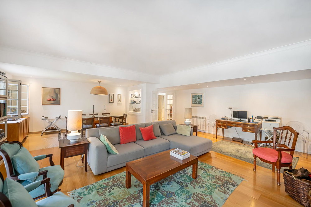 10-bedroom house with garden, in Alvalade, Lisbon 921793812