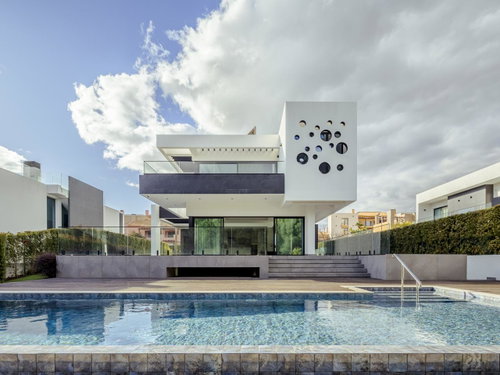 4 bedroom villa with garden and pool Vilamoura Algarve 3094604419