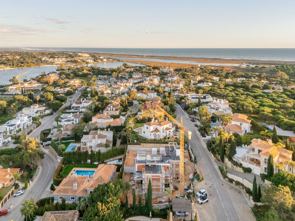 Moradia T4+1, com piscina, jardim, Quinta do Lago 4192825628