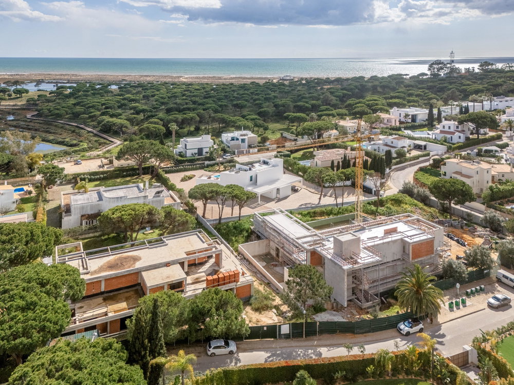 T6+2 Villa in Quinta das Salinas, Almancil, Algarve 586905125