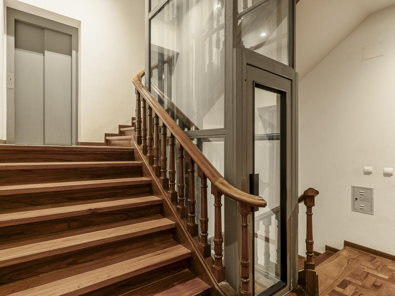 Renovated 4-bedroom apartment in Avenidas Novas Lisbon