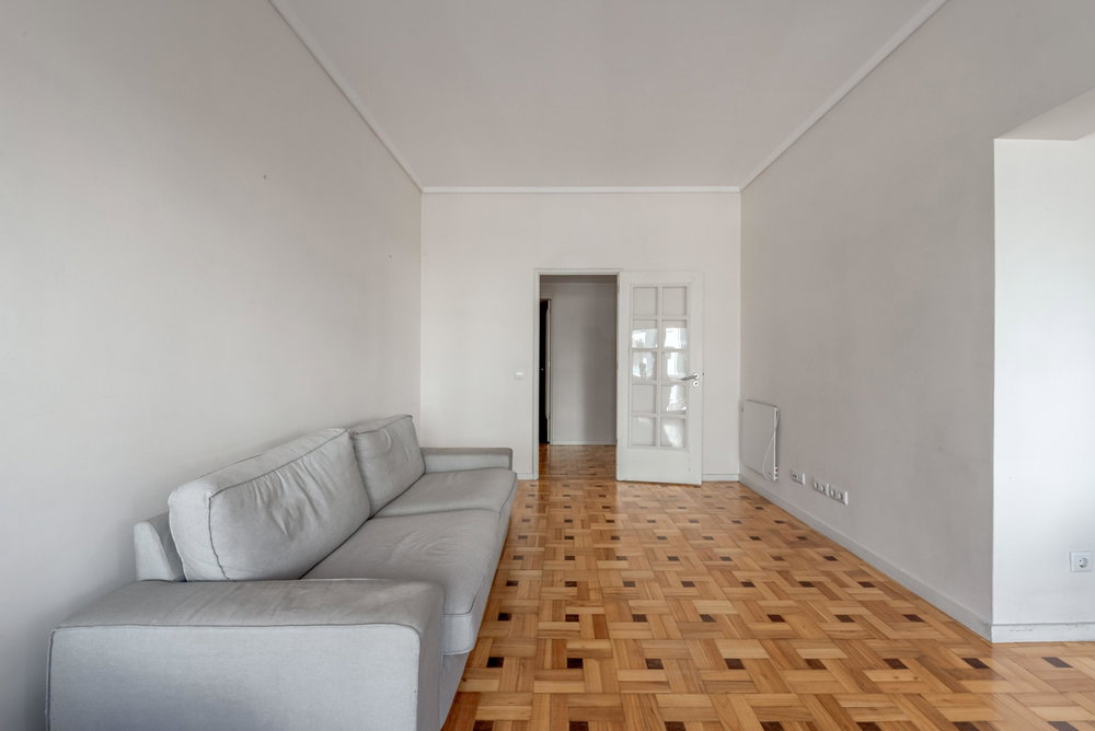 4-bedroom apartment on Av. Antunes Guimarães, in Porto