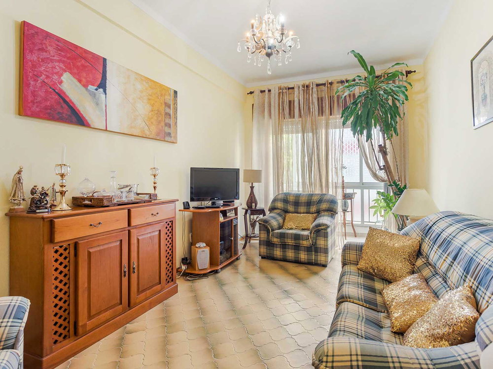 2-bedrooms apartment in Quarteira, Algarve. 2034645227