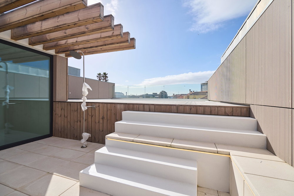4+1 bedroom duplex apartment, with swimming pool, in Foz, Porto