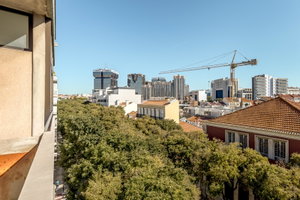 2-bedroom apartment in Campo de Ourique building, Lisbon 2747690375