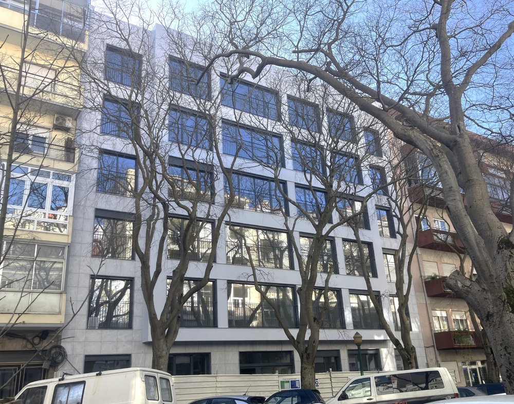 1-bedroom apartment with parking in Alcântara, Lisbon