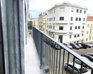 3-bedroom apartment with parking in Alcântara, Lisbon