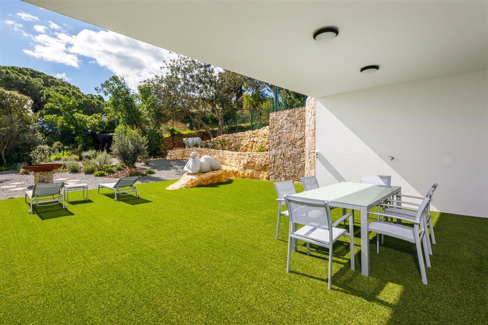5 Bedroom House, brand new, with Terrace and Swimming Pool Carvoeiro Gardens 474924294
