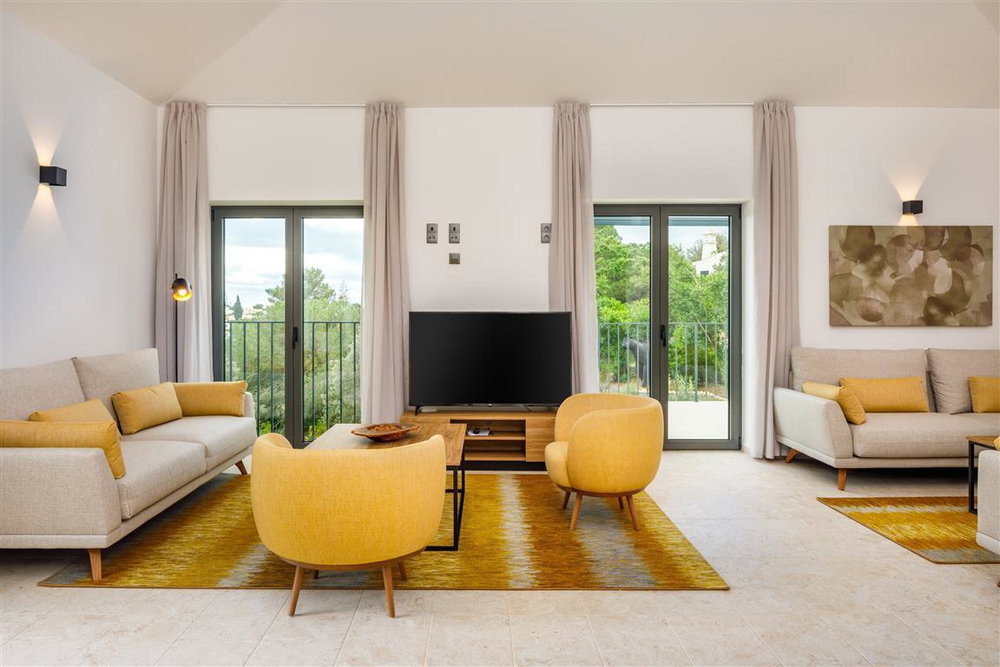 5 Bedroom House, brand new, with Terrace and Swimming Pool Carvoeiro Gardens 474924294