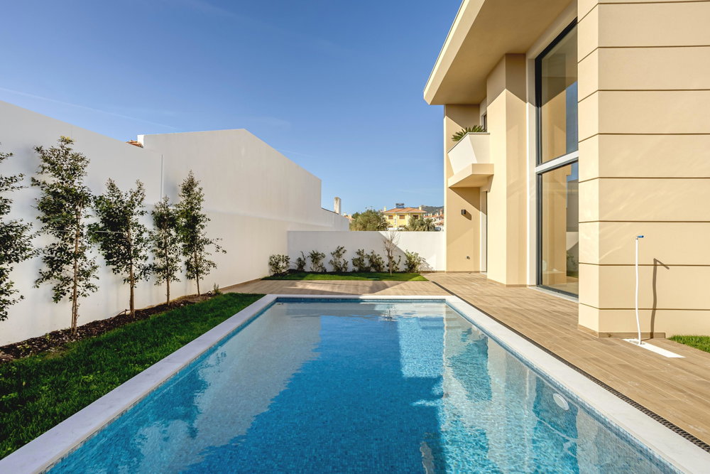 4 bedroom villa with pool in Murches Cascais