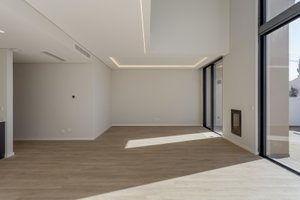4 bedroom villa with pool in Murches Cascais
