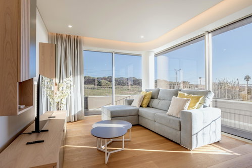 2 bedroom apartment with balcony and sea view, in Quarteira. 3404218311