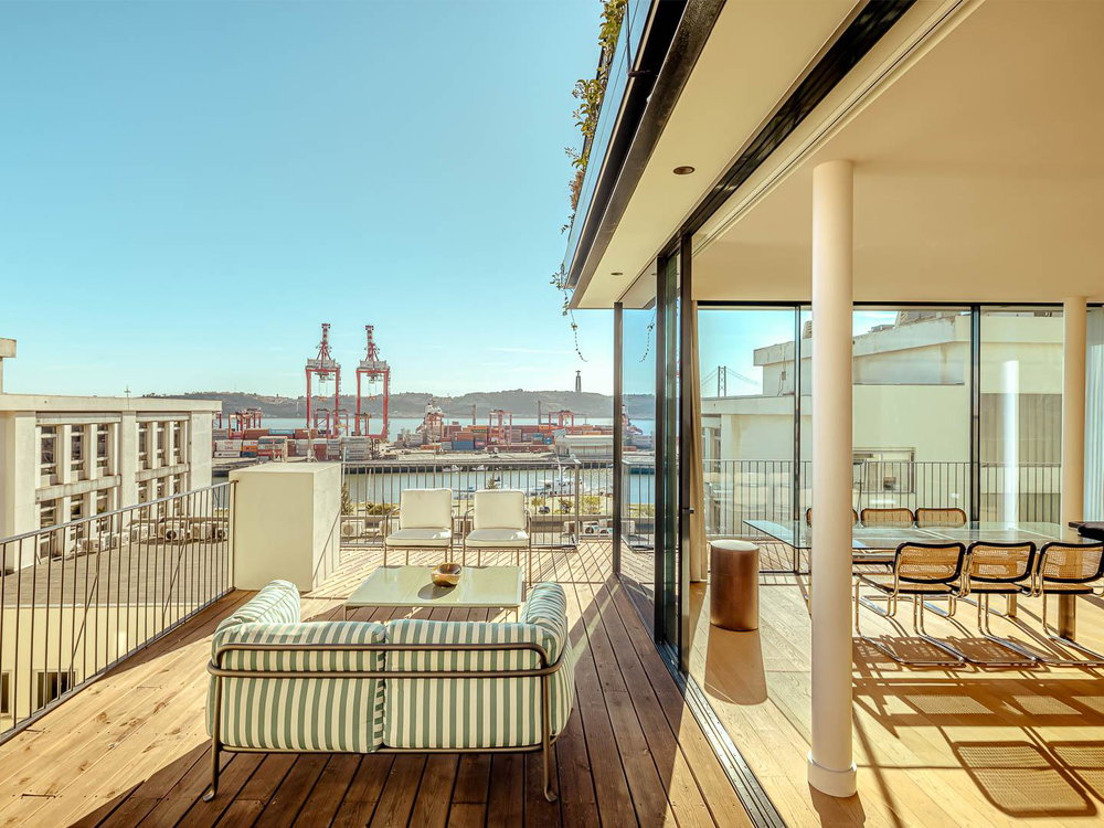 3 bedroom apartment with terrace and parking at Lumia. 2125394333