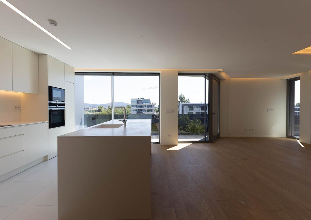 3-bedroom duplex penthouse apartment in Viana do Castelo