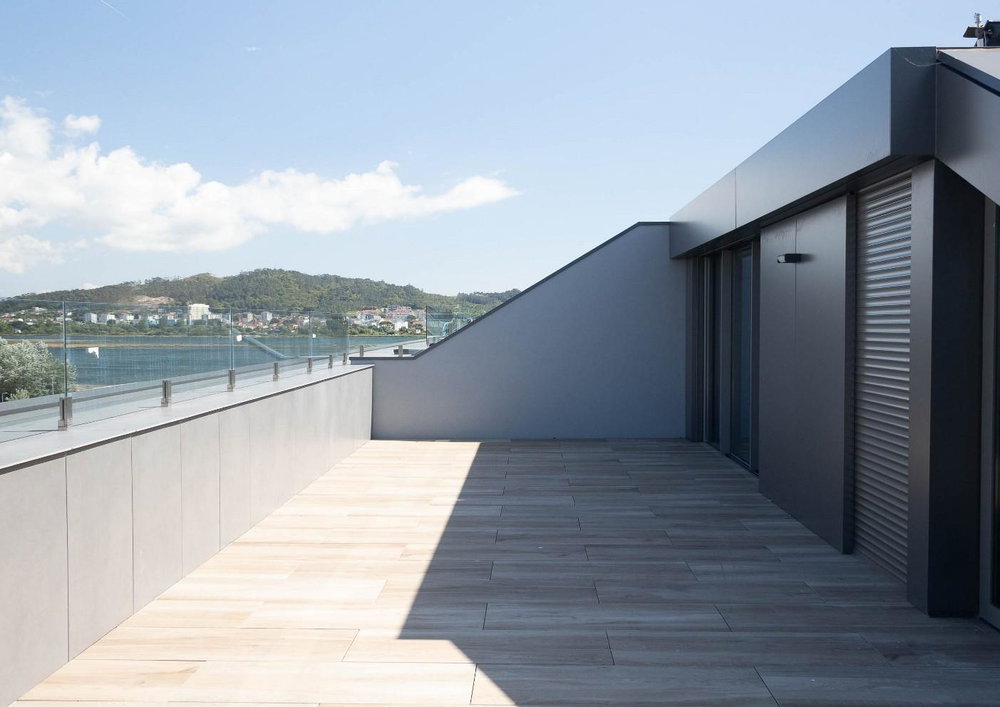 3-bedroom duplex penthouse apartment in Viana do Castelo