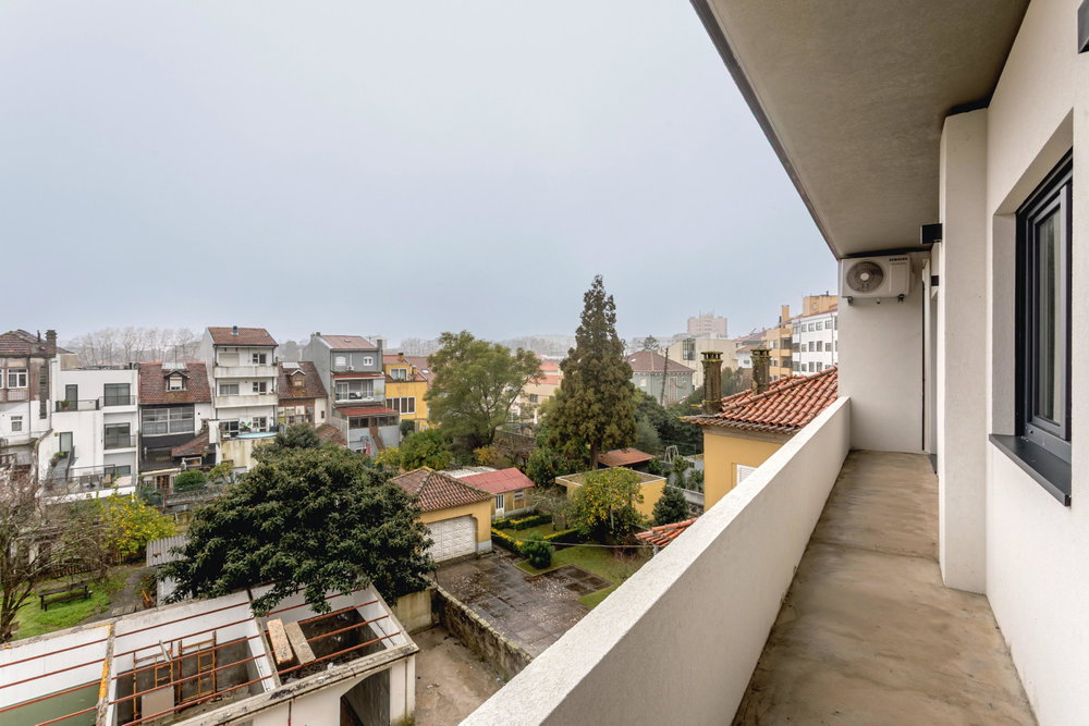 4-bedroom apartment with balcony garage Antas Porto