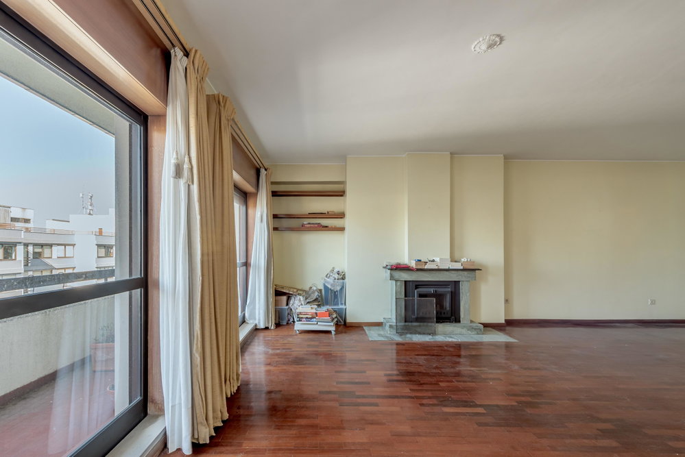 4-bedroom apartment in a condominium complex, Pinheiro Manso 2737158290