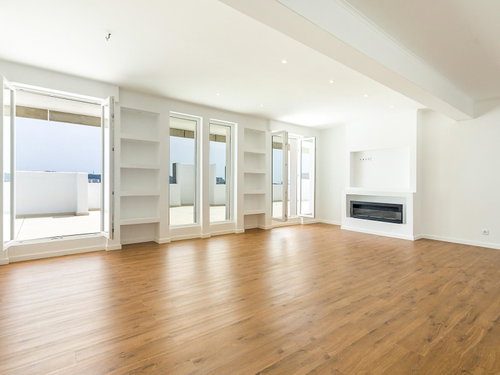 4-bedroom penthouse apartment with terrace, in Linda-a-Velha, Lisbon 1452260942