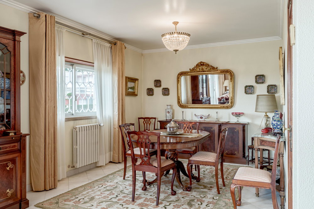 4+1 Bedroom Villa with garden and garage, in Estoril, Cascais 83115283