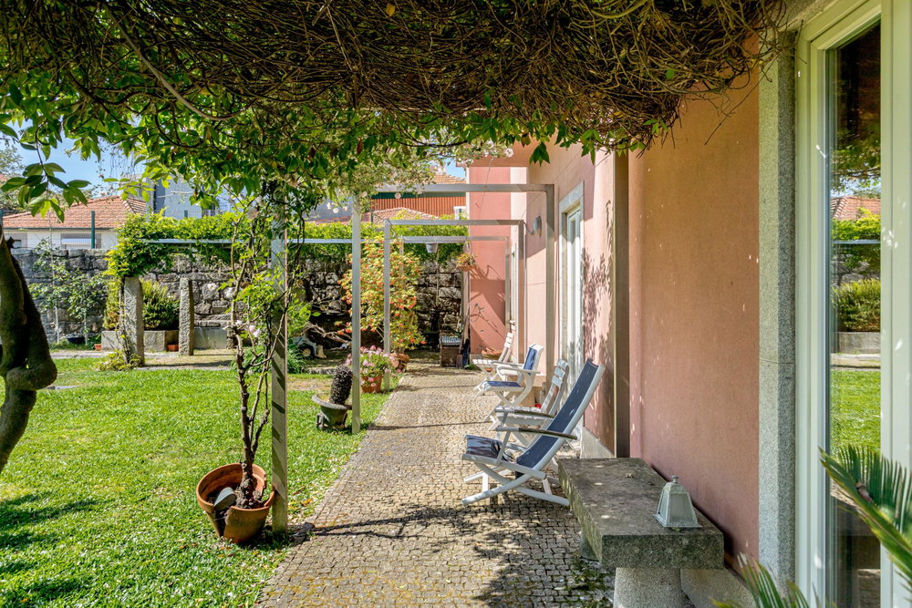 5-bedroom house with sea and city views in Foz Velha, Porto