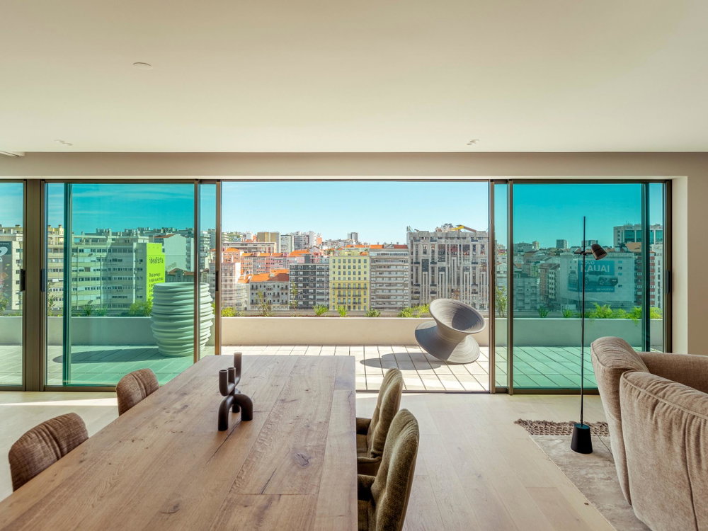 4 Bedroom duplex w pool Linea Residences Avenidas Novas 3981419785