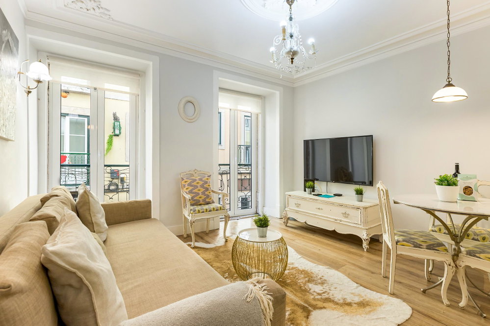 One-bedroom apartment with balcony in Chiado, Lisbon 2552722999