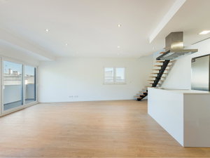 3bedroom apartment with balcony and parking, in Loures 45910496