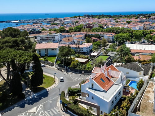 4+1-bedroom villa in condominium in the center of Cascais 2727959125