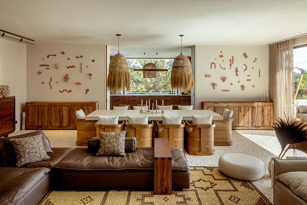 Exclusive Coastal Retreat: 7-Bedroom Luxury Villa in Comporta’s Premier Gated Community 3302257134