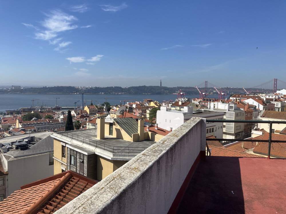 3-bedroom apartment, fully renovated, in Lapa, Lisbon 1731090998