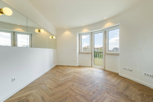 Fully Renovated 2-Bedroom Apartment in Amoreiras, Lisbon 3417153210