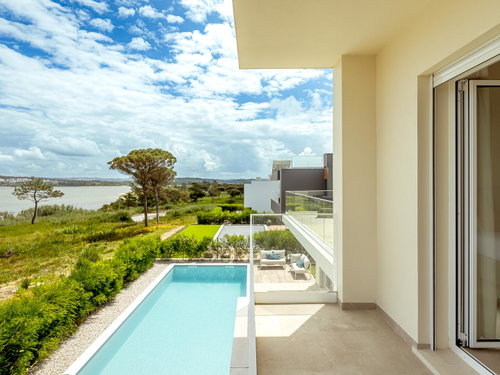 4-bedroom villa with swimming pool, at Quinta do Bom Sucesso, Óbidos 1021374231
