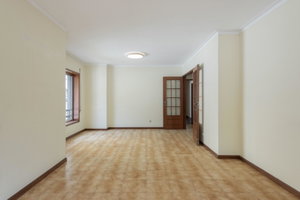 3-bedroom apartment with balcony, in the Bonfim area, Porto 433502365
