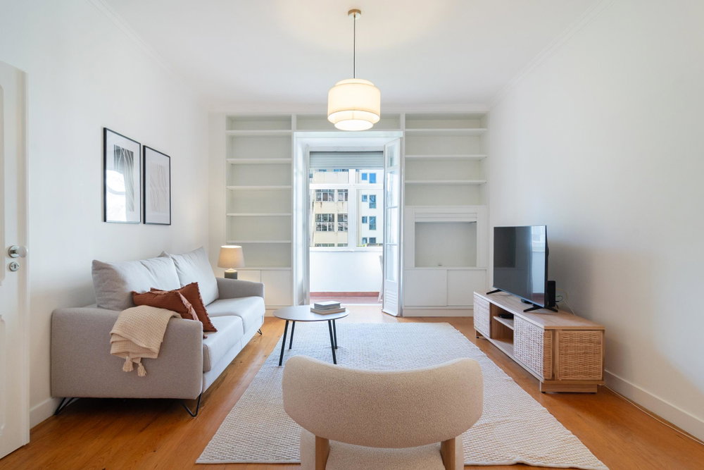 Renovated 5-bedroom apartment in Avenidas Novas, Lisbon