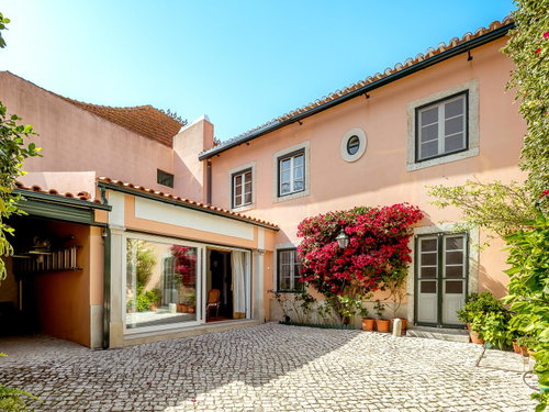 2+2-bedroom villa with garden in Carnide, Lisbon 451517748