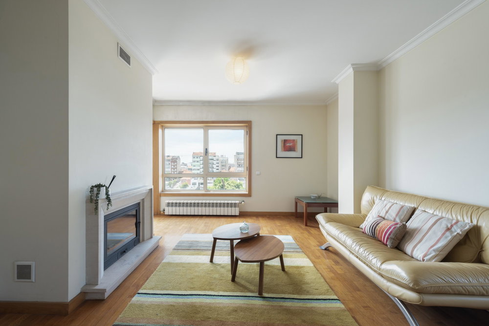 Two-bedroom apartment with a balcony and parking, in Porto.