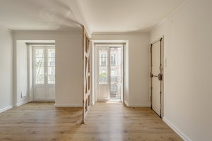 Renovated 2+1 bedroom apartment, in Príncipe Real, Lisbon 339849803