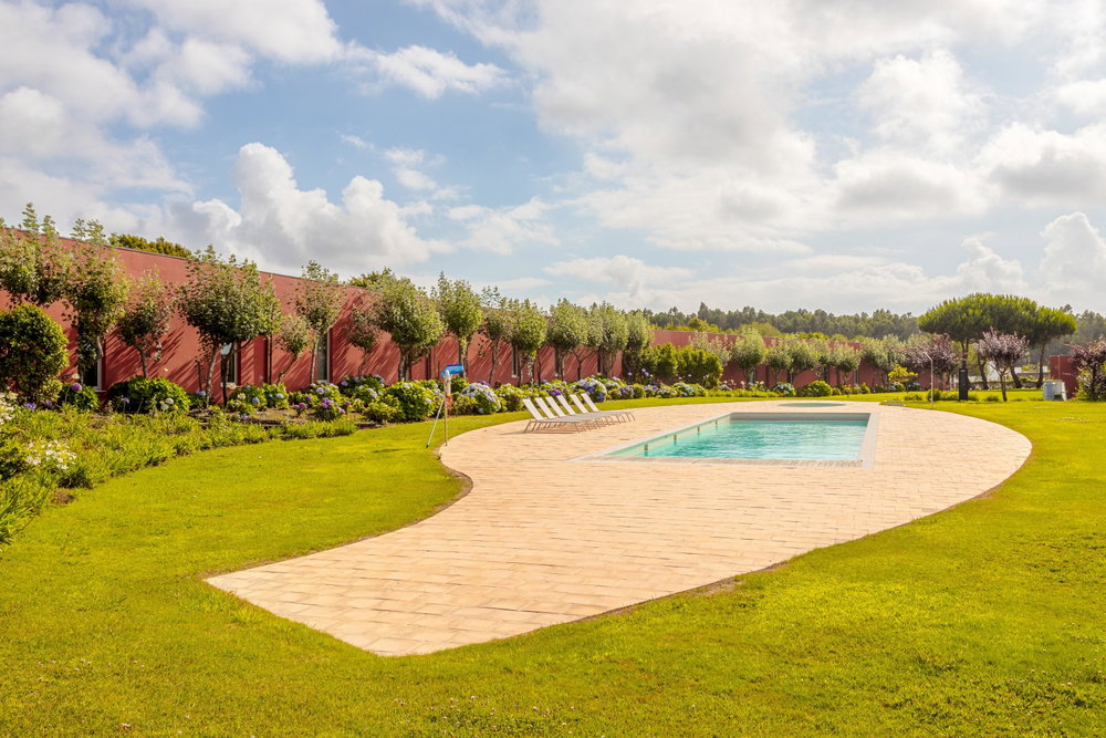 2 bedroom villa, with parking and swimming pool, Bom Sucesso 521554113
