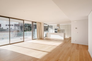 4 bedroom apartment with balcony Essence Estoril 2980489075