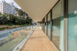 4 bedroom apartment with balcony Essence Estoril 2980489075