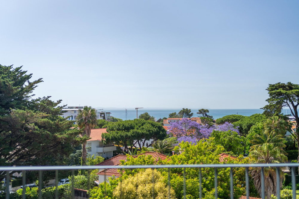 3-bedroom duplex penthouse apartment with sea view in Cascais 3727387511