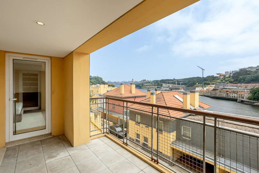 3-bedroom apartment in Condomínio Douro Foz, Porto 1528792173