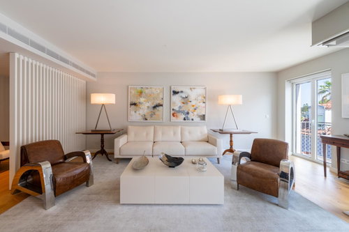 3-bedroom apartment with parking, near Avenida da Liberdade, Lisbon 286133580