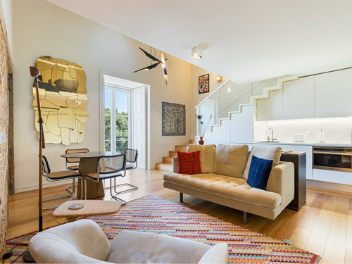T2+1 duplex apartment, in Solar de Santana, Lisbon 2996782876