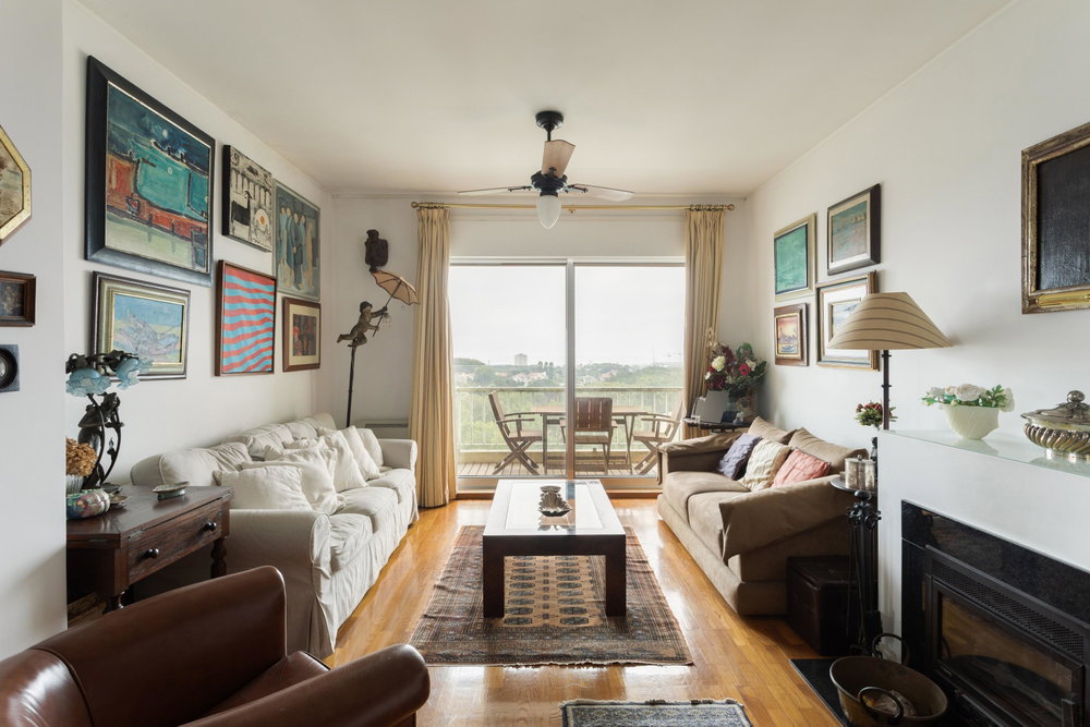 T4+1 apartment, with balcony and parking, in Porto