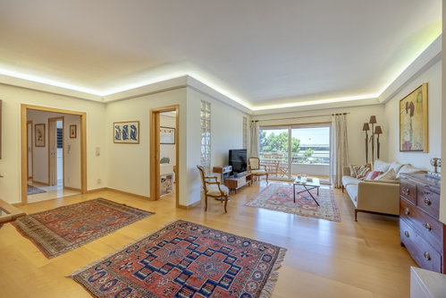 2-bedroom apartment with river view, in Alto de Algés, in Oeiras 3676724056