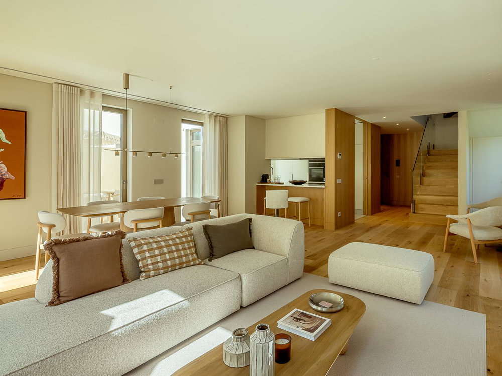 3-Bedroom duplex apartment garden Monte Estoril Cascais 2821902405