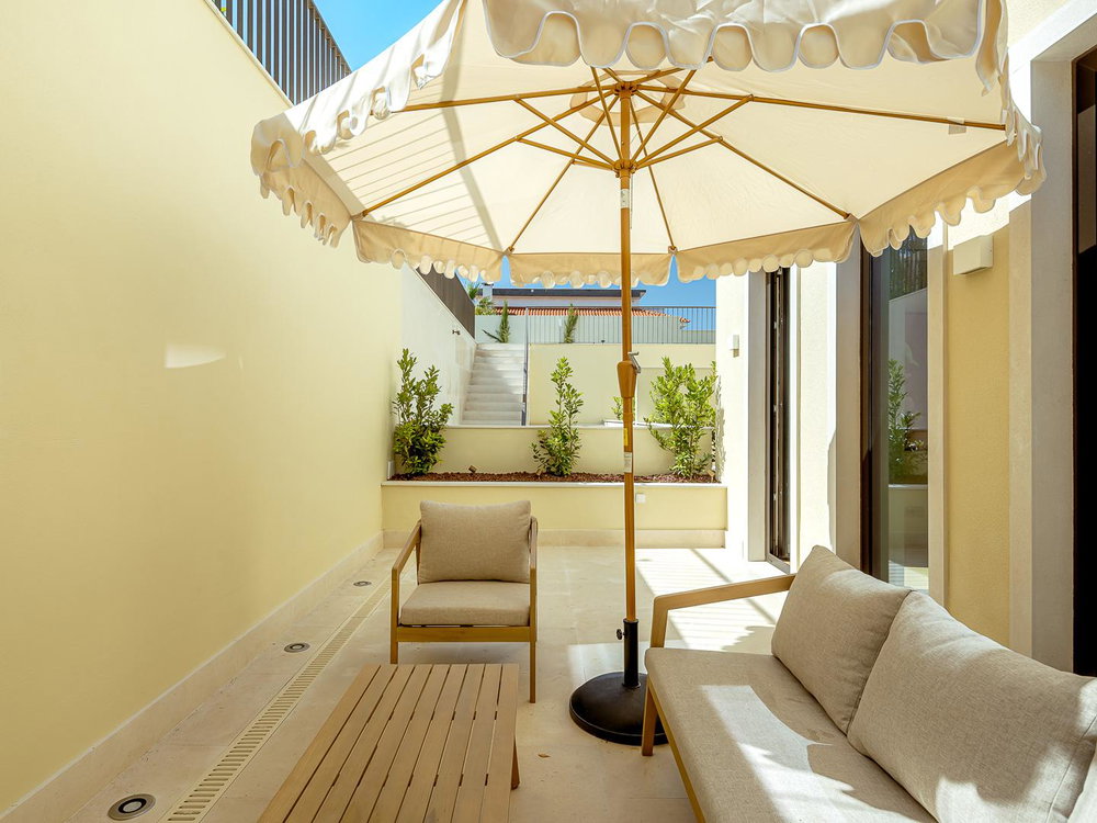 3-Bedroom duplex apartment garden Monte Estoril Cascais 2821902405