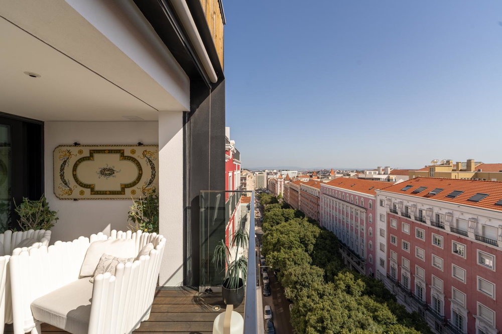 4-bedroom apartment in Lisbon Woods Condominium, Lisbon